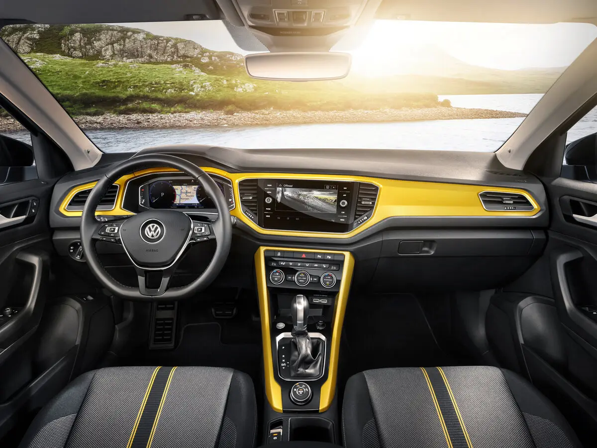 Volkswagen T-Roc I Внедорожник 5 дв. — сүрөт 6