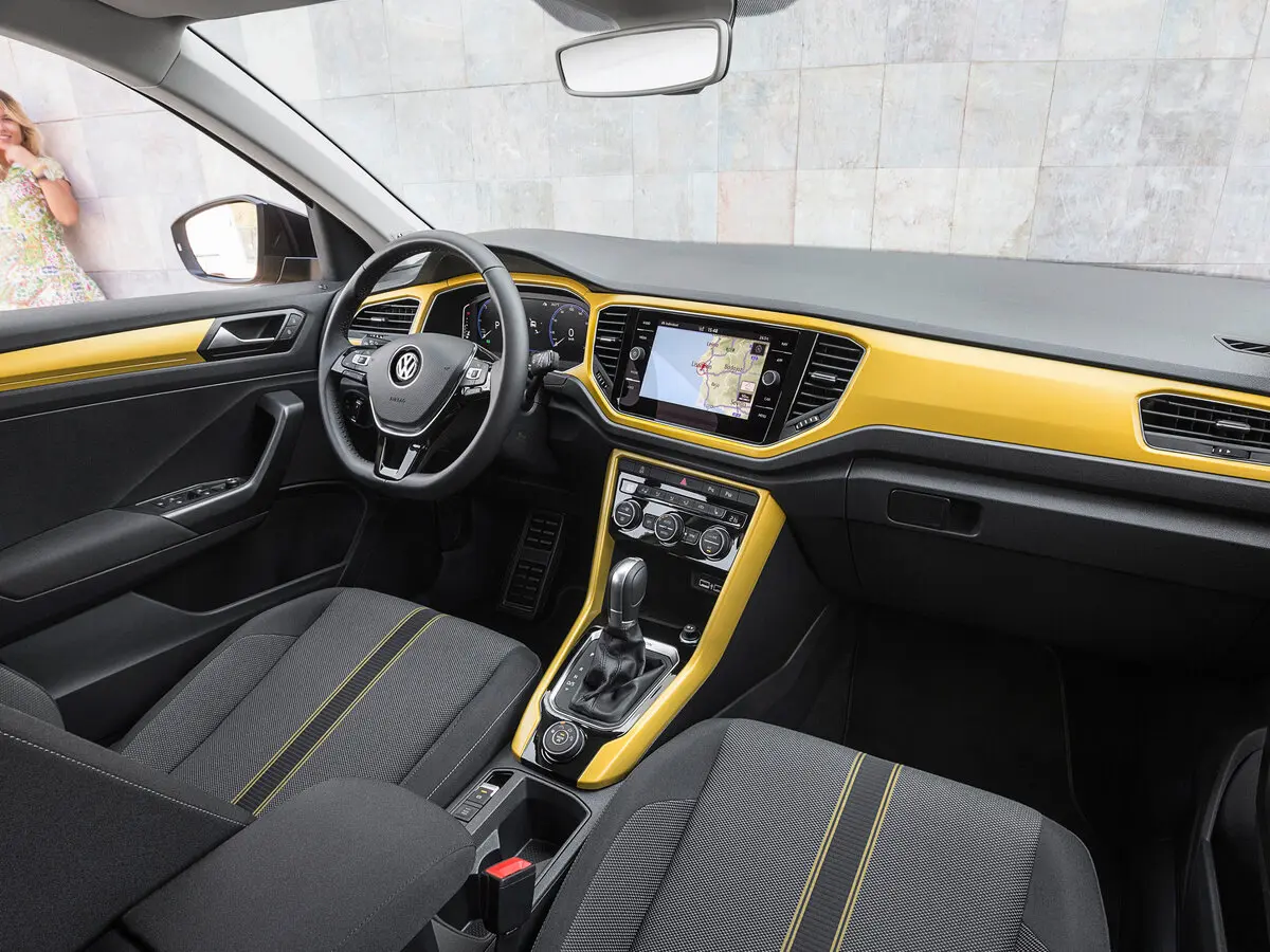 Volkswagen T-Roc I Внедорожник 5 дв. — сүрөт 7