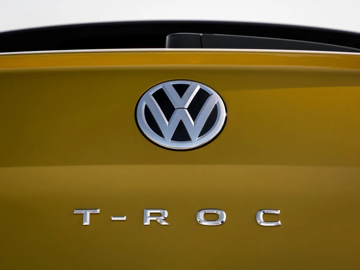Volkswagen T-Roc I Внедорожник 5 дв. — сүрөт 17