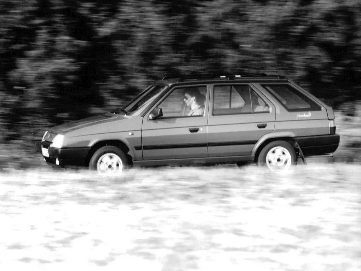 Skoda Forman I Универсал 5 дв. — сүрөт 2
