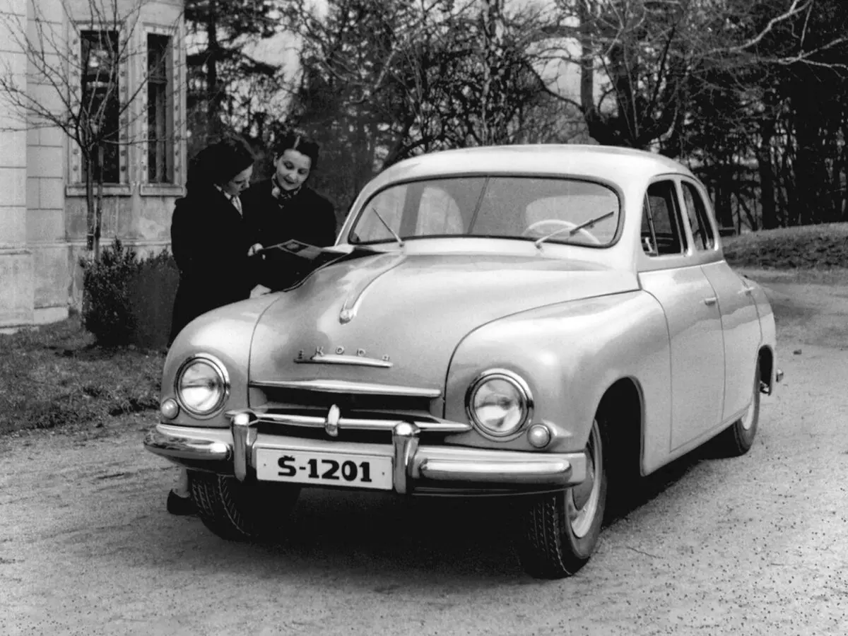 Skoda 1200 I Седан 1201