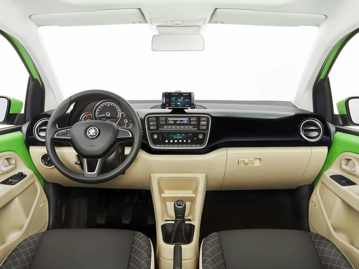 Skoda Citigo I Рестайлинг Хэтчбек 5 дв. — 照片 6