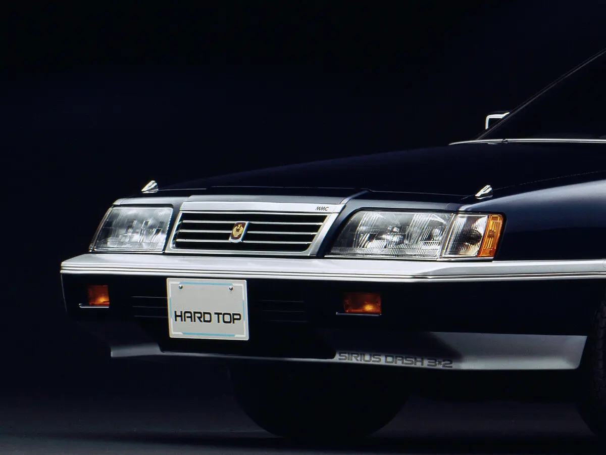 Mitsubishi Eterna V Седан — 照片 10