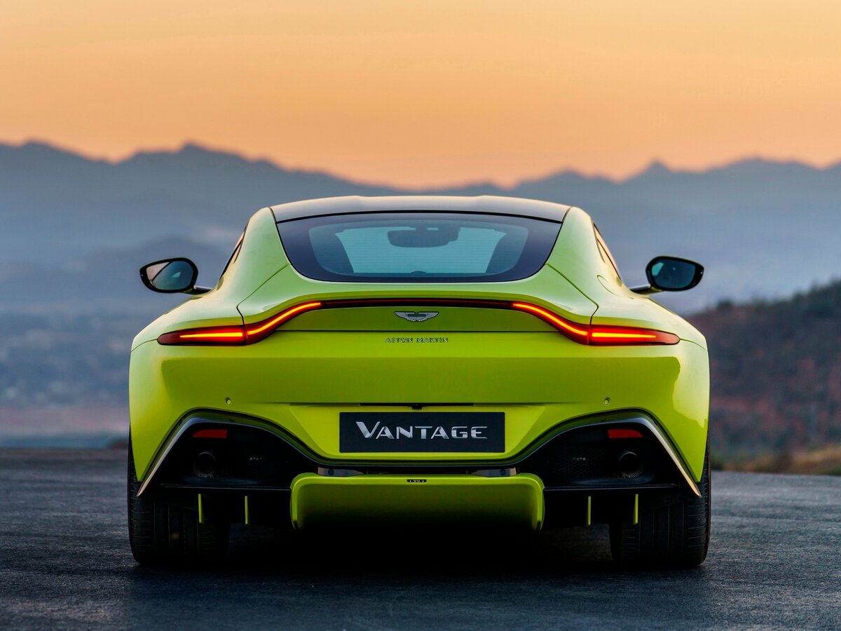 Aston Martin V8 Vantage IV Купе — фото 4