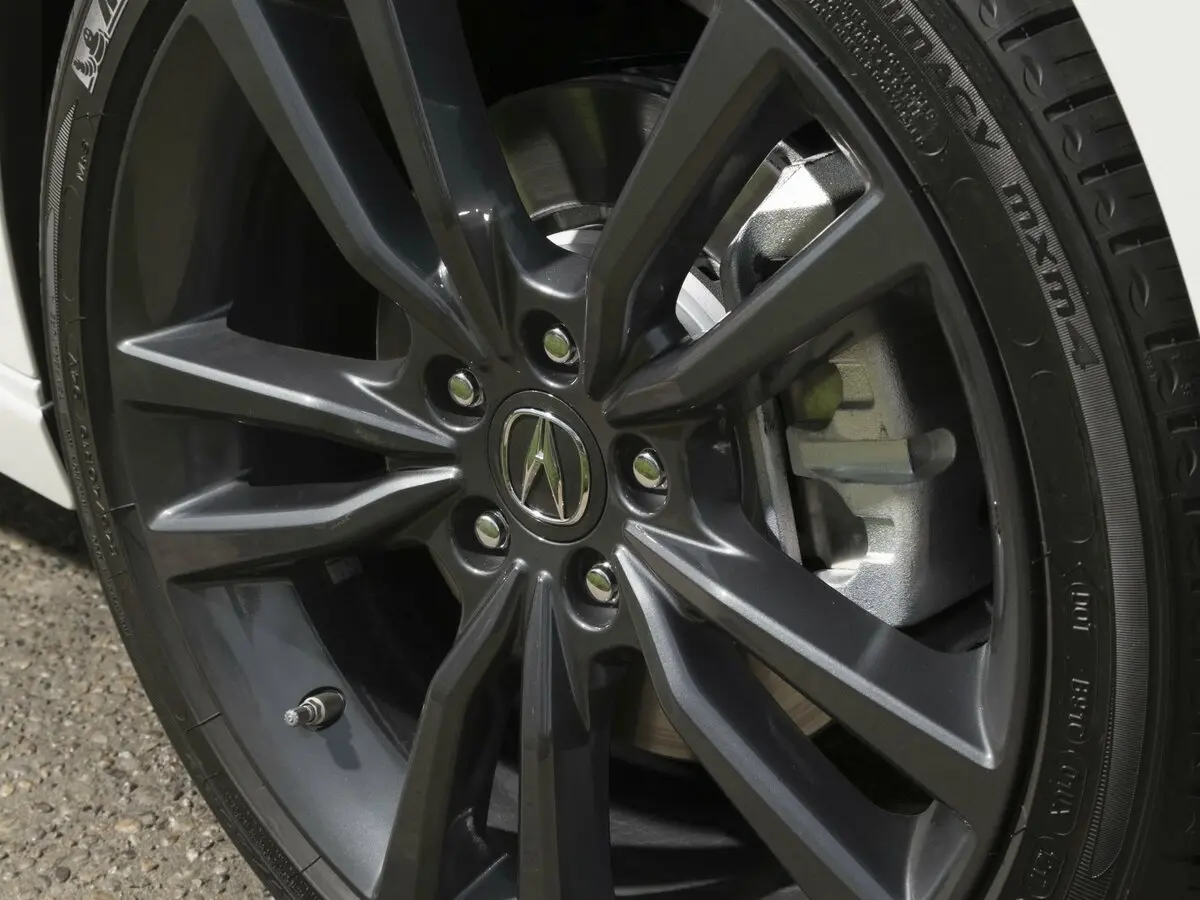 Acura TLX I Рестайлинг Седан — сүрөт 18