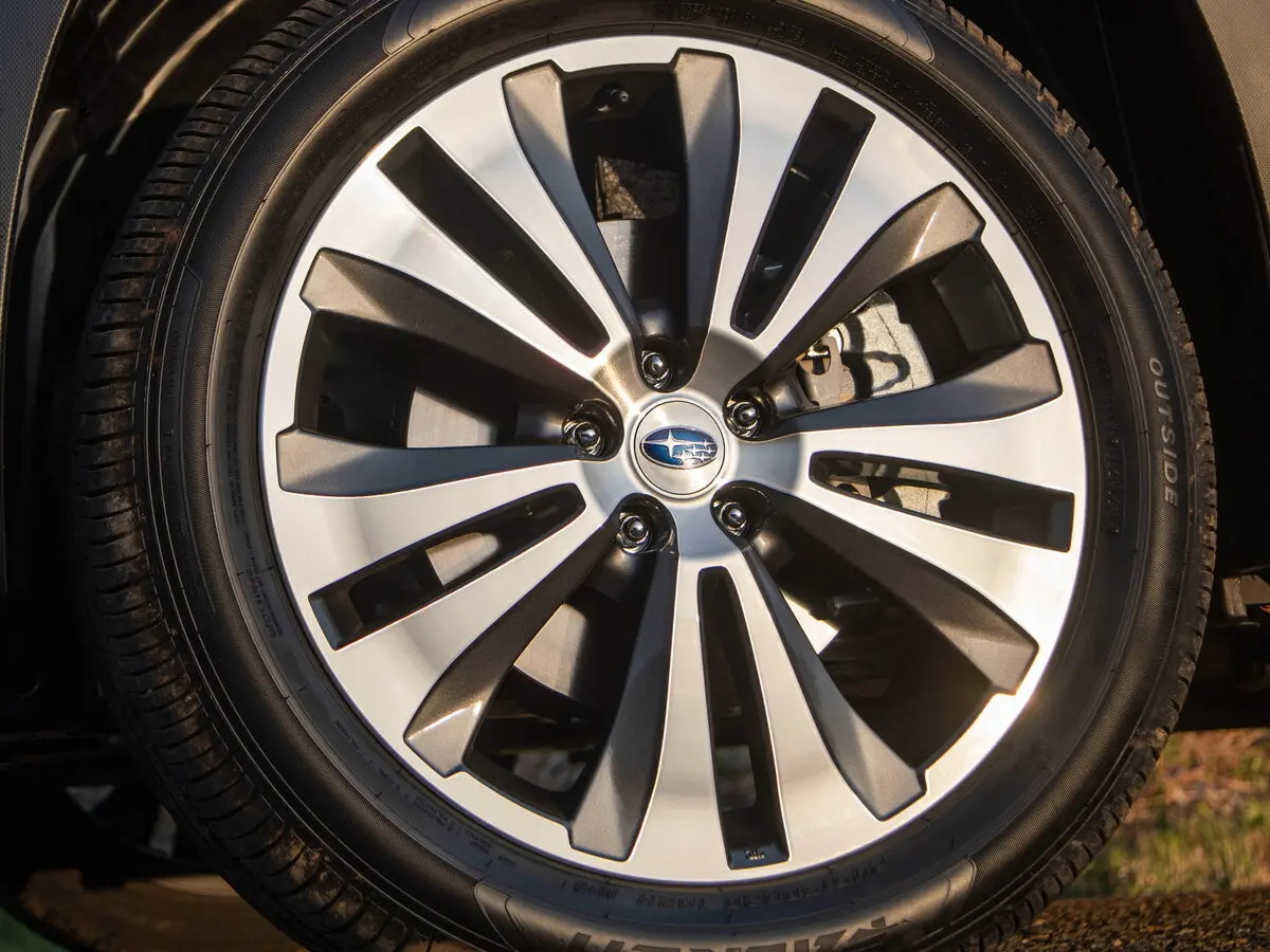 Subaru Ascent I Внедорожник 5 дв. — фото 13