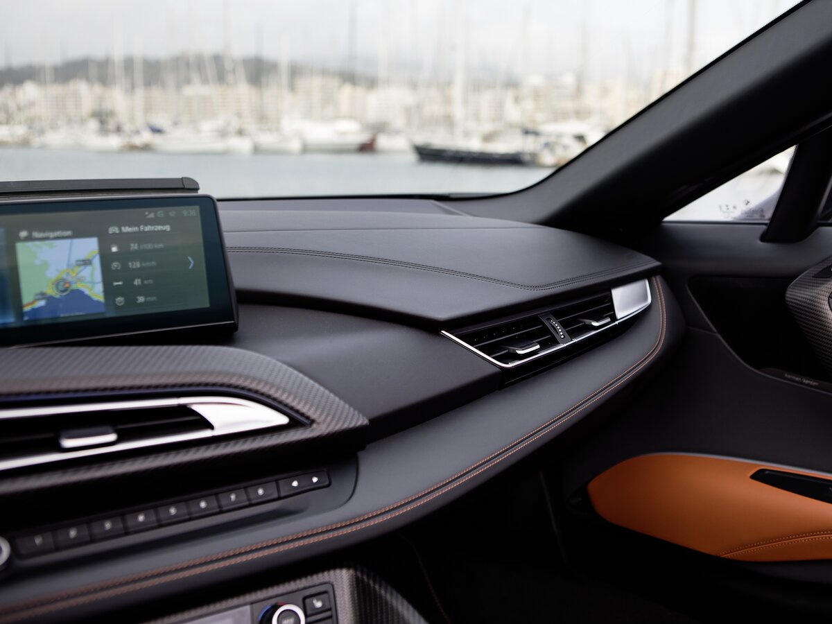 BMW i8 I Рестайлинг Родстер Roadster