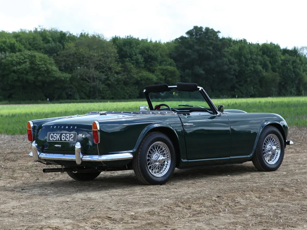 Triumph TR4 I Родстер — 照片 5