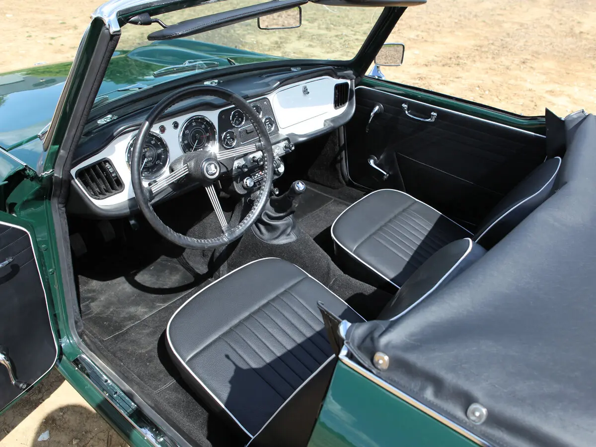 Triumph TR4 I Родстер — 照片 6