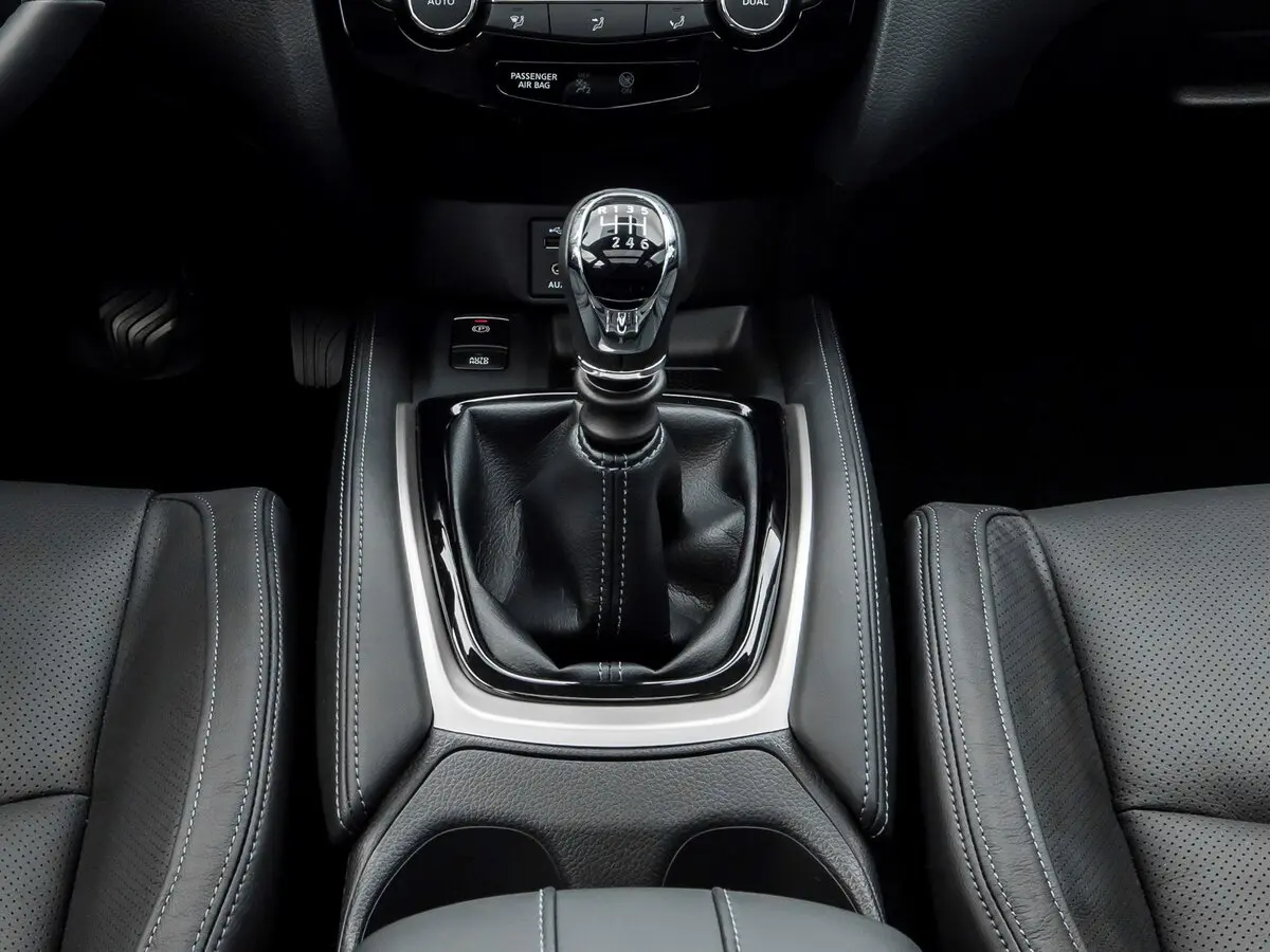 Nissan X-Trail III Рестайлинг Внедорожник 5 дв. — фото 10