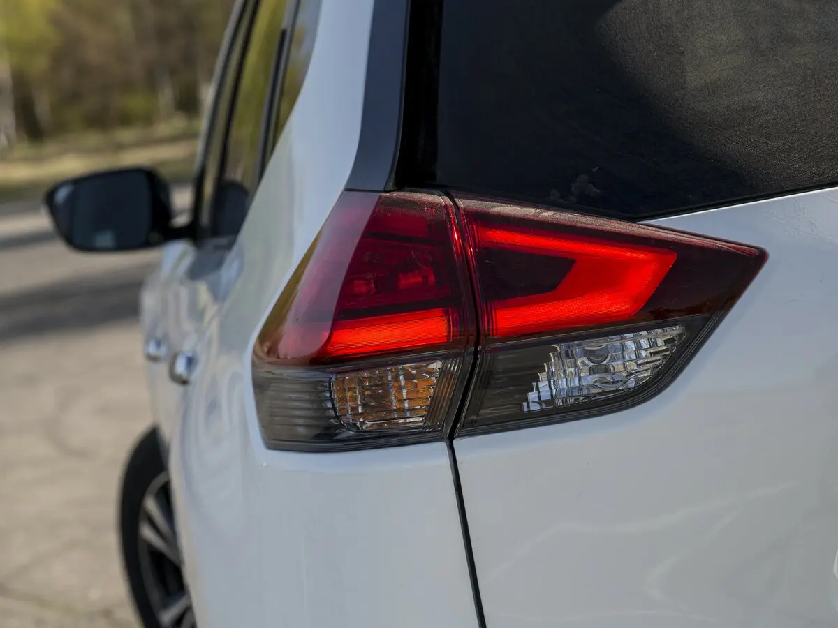 Nissan X-Trail III Рестайлинг Внедорожник 5 дв. — фото 31