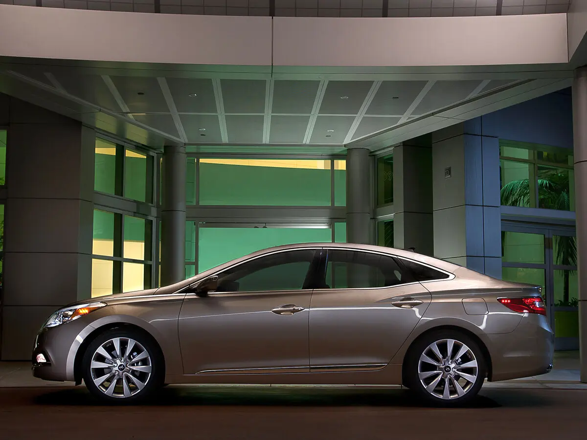 Hyundai Azera II Седан — сүрөт 2