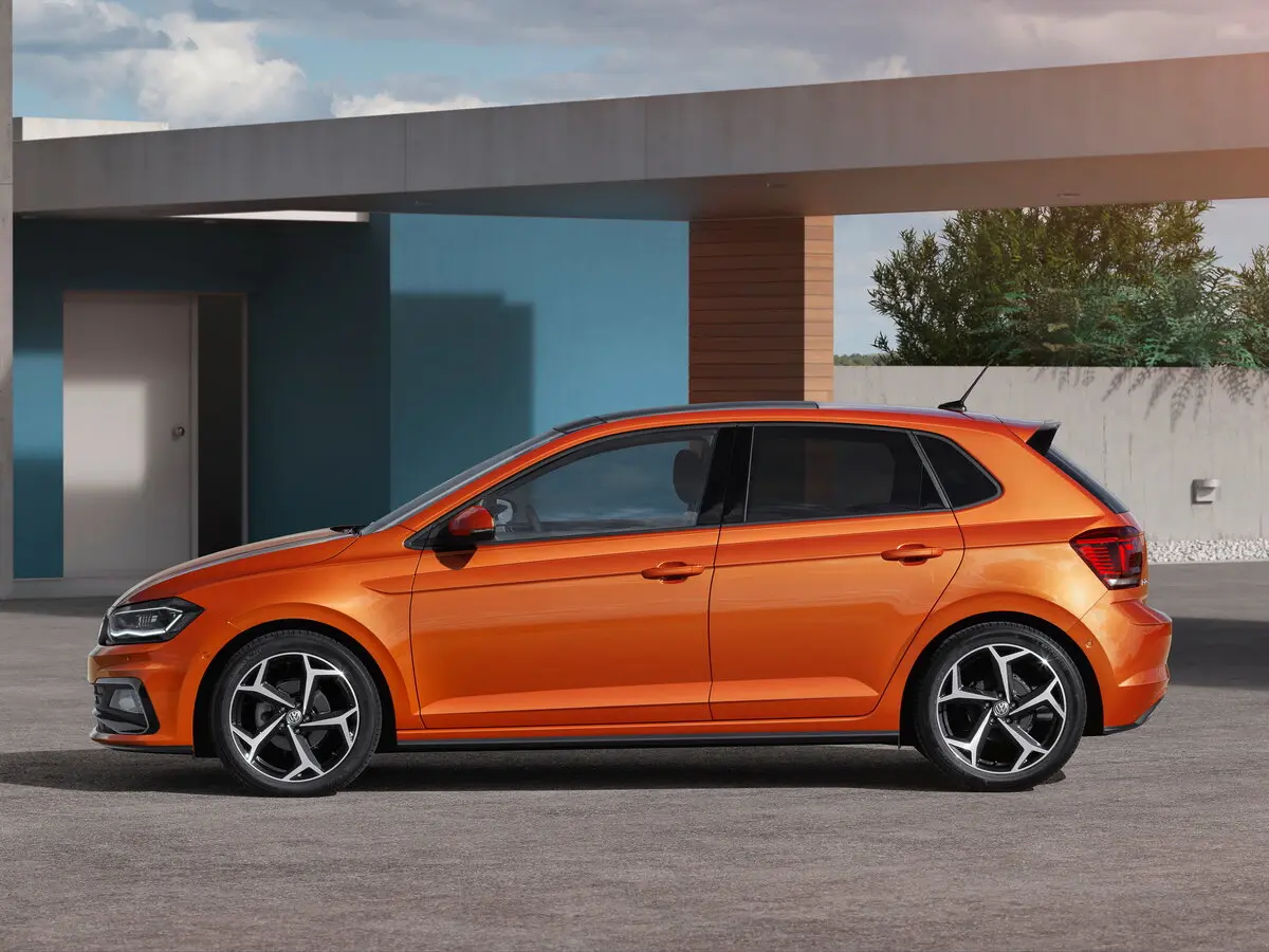 Volkswagen Polo VI (EU Market) Хэтчбек 5 дв. — фото 2