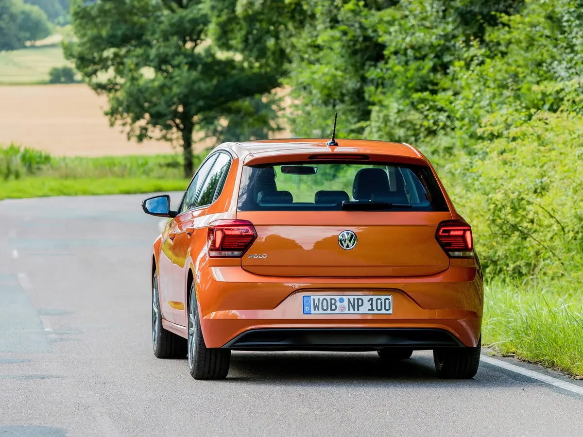 Volkswagen Polo VI (EU Market) Хэтчбек 5 дв. — фото 4
