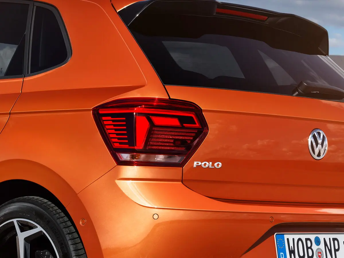 Volkswagen Polo VI (EU Market) Хэтчбек 5 дв. — фото 11