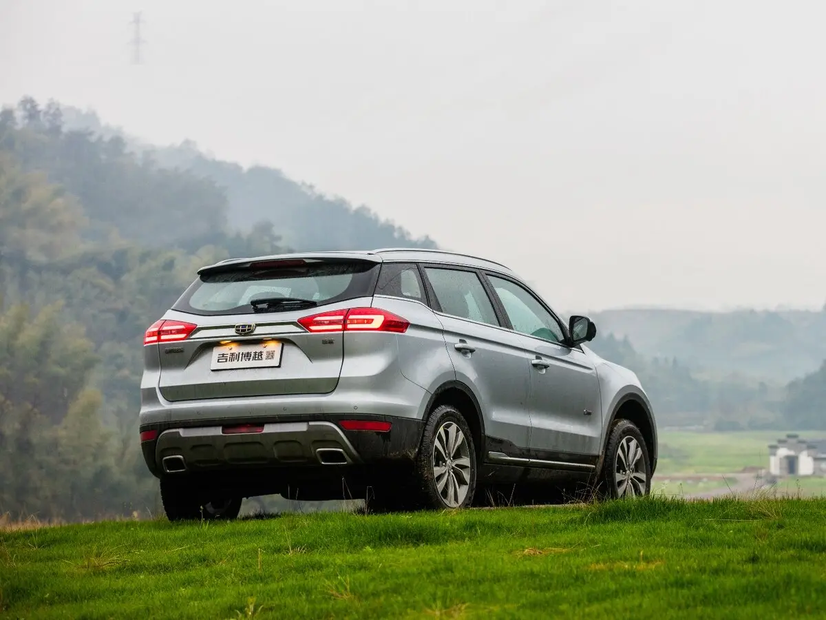Geely Atlas I Внедорожник 5 дв. — 照片 5
