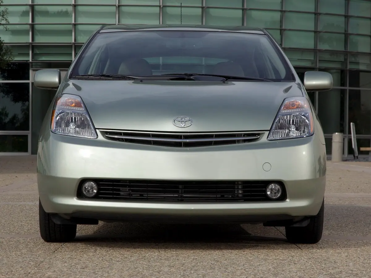 Toyota Prius II Рестайлинг (XW20) Лифтбек — фото 3