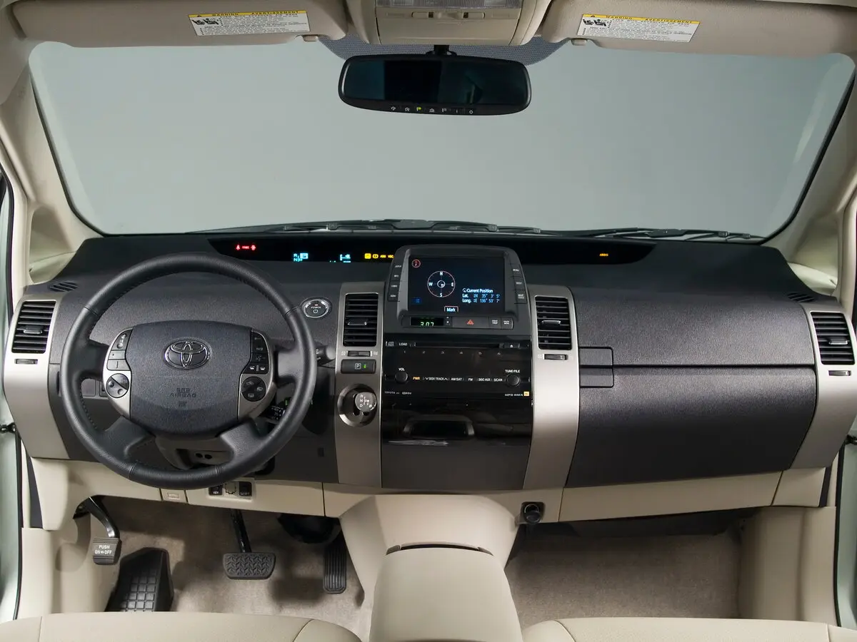 Toyota Prius II Рестайлинг (XW20) Лифтбек — фото 6