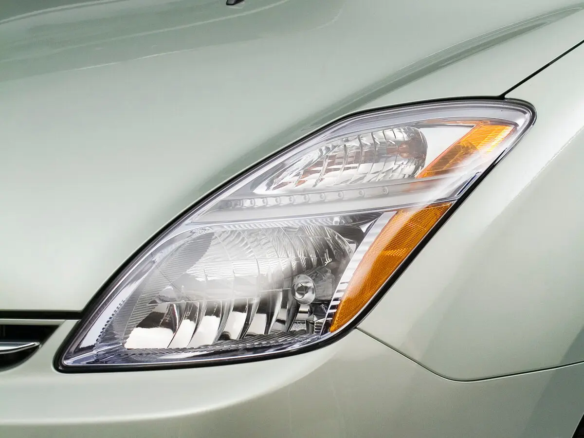 Toyota Prius II Рестайлинг (XW20) Лифтбек — фото 11