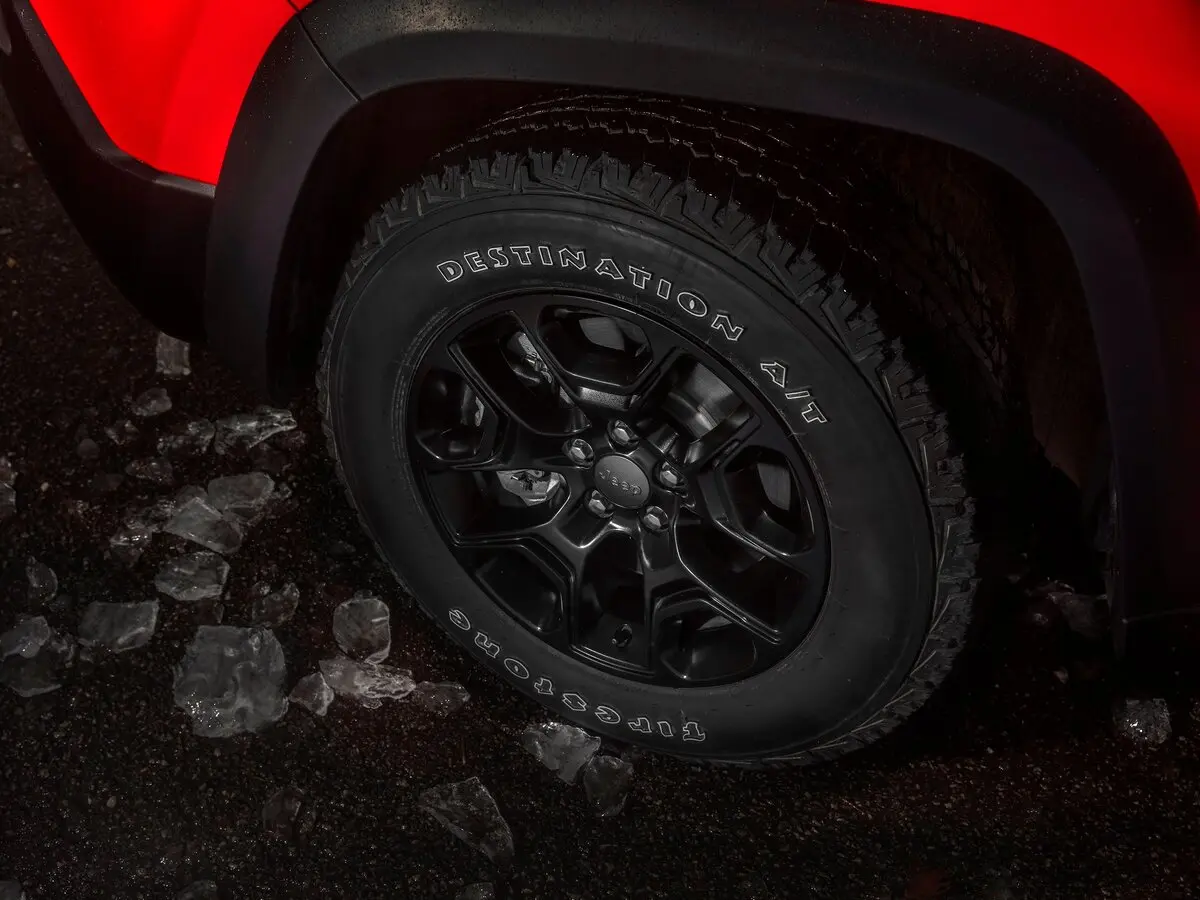Jeep Cherokee V (KL) Рестайлинг Внедорожник 5 дв. — photo 13