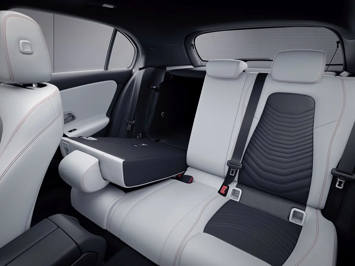 Mercedes-Benz A-Класс IV (W177) Хэтчбек 5 дв. — сүрөт 10