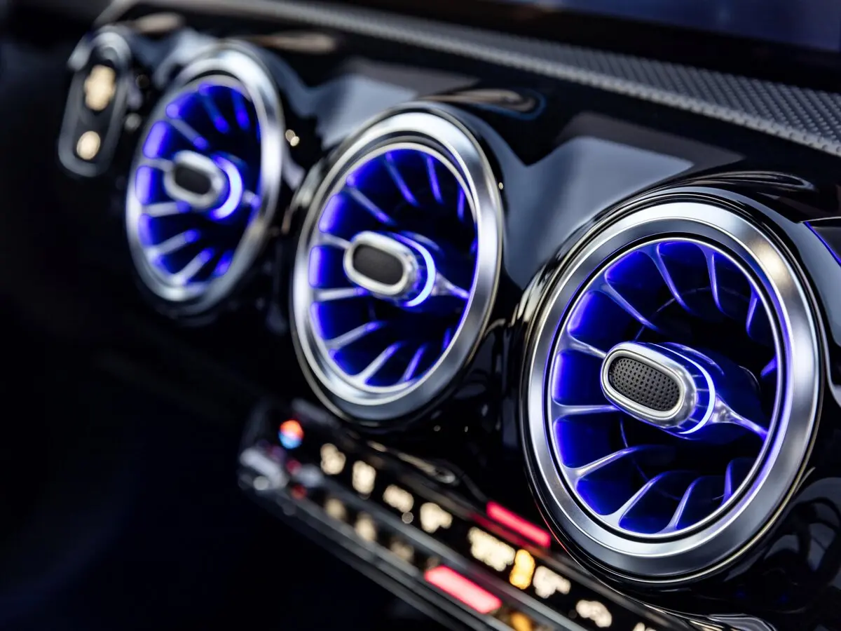 Mercedes-Benz A-Класс IV (W177) Хэтчбек 5 дв. — сүрөт 16