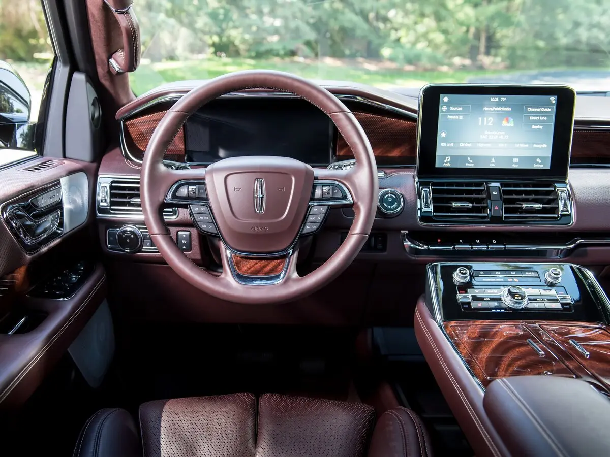 Lincoln Navigator IV Внедорожник 5 дв. L — 照片 5