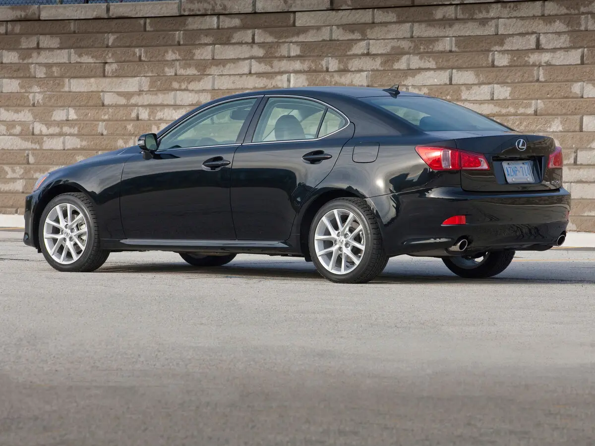 Lexus IS II Рестайлинг Седан — фото 5