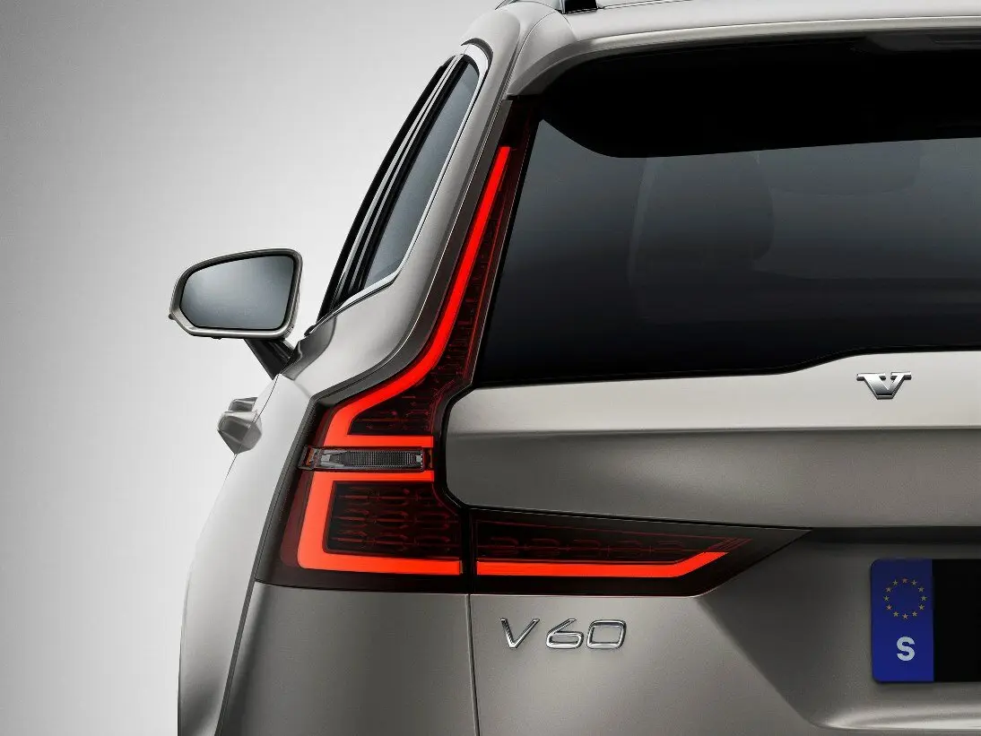 Volvo V60 II Универсал 5 дв. — сүрөт 15