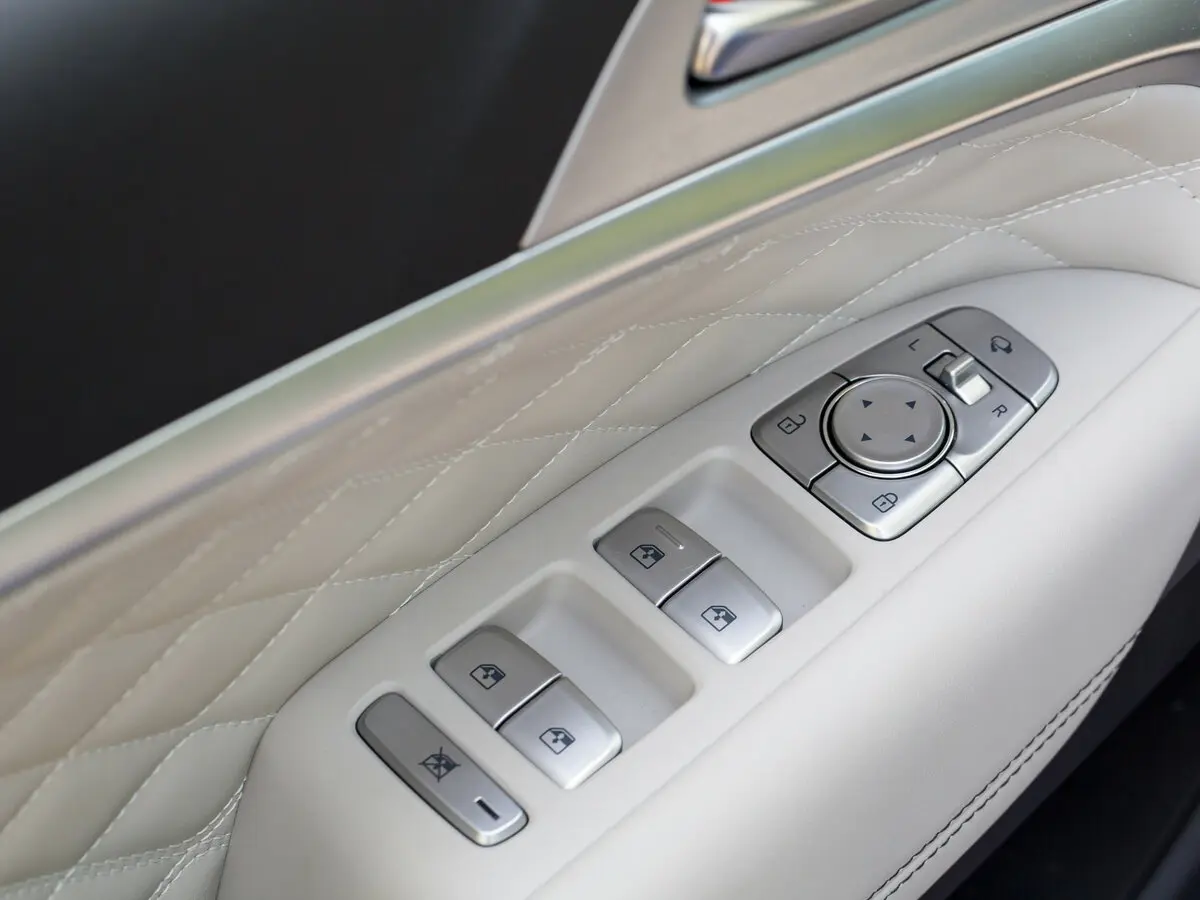 Genesis G70 I Седан — сүрөт 28