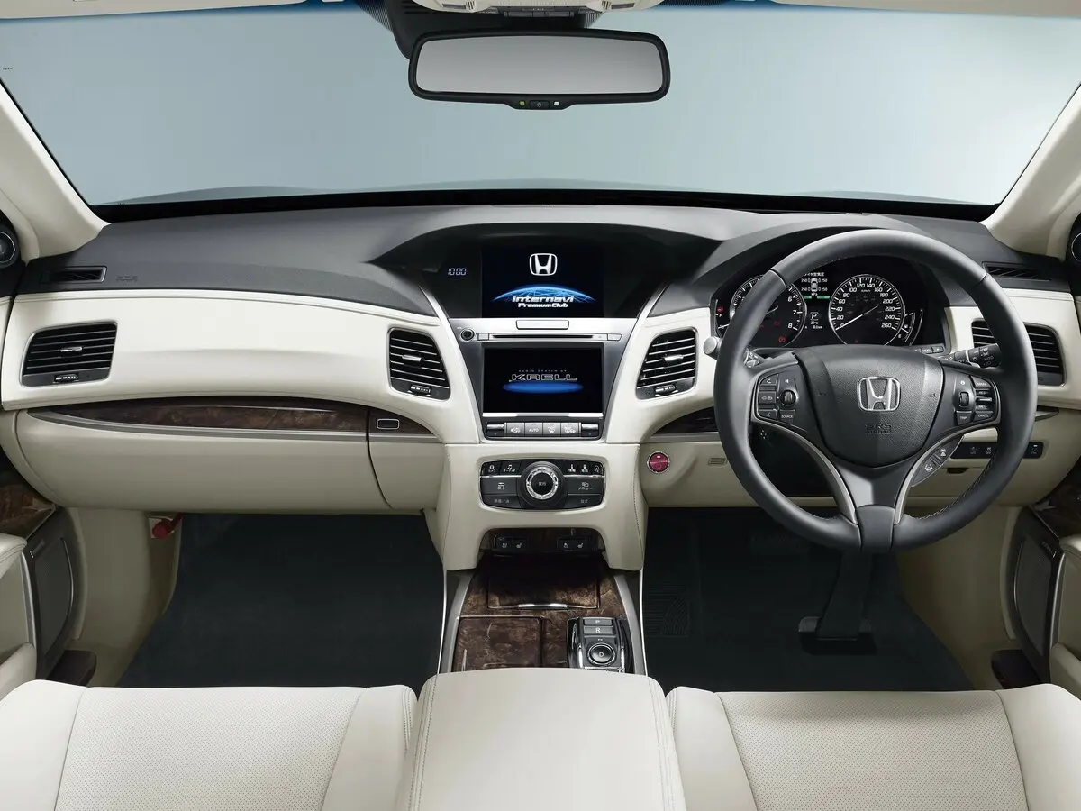Honda Legend V Седан — сүрөт 6