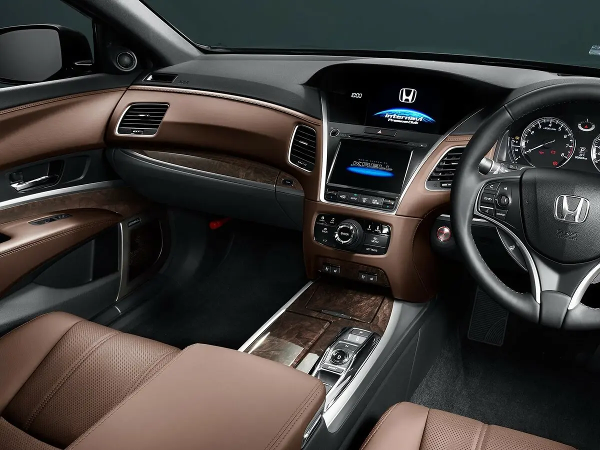 Honda Legend V Рестайлинг Седан — 照片 5