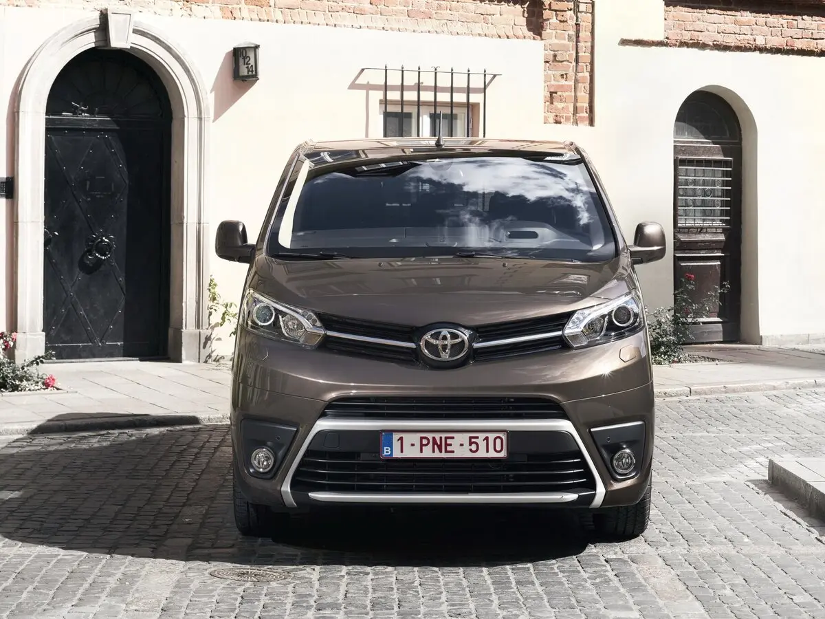 Toyota ProAce II Минивэн L1 — сүрөт 3