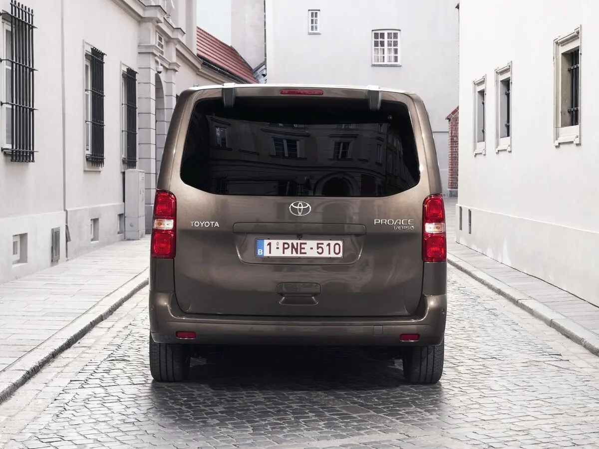 Toyota ProAce II Минивэн L1 — сүрөт 4