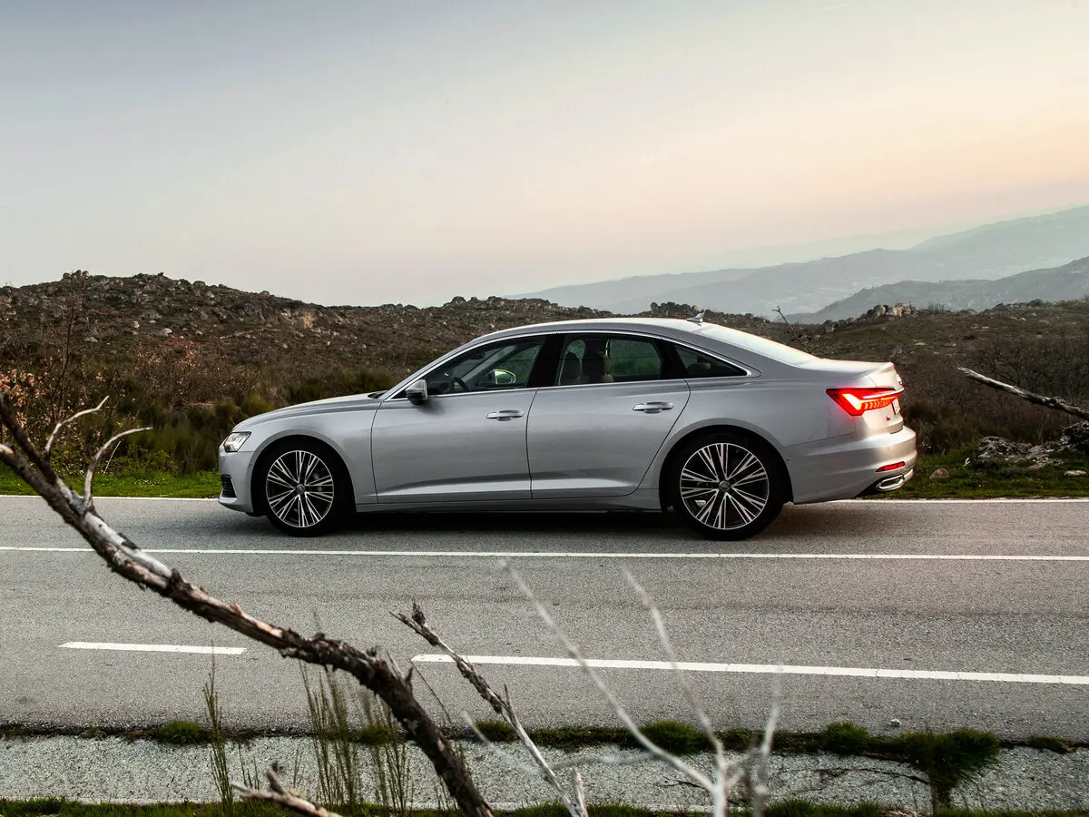 Audi A6 V (C8) Седан — photo 2