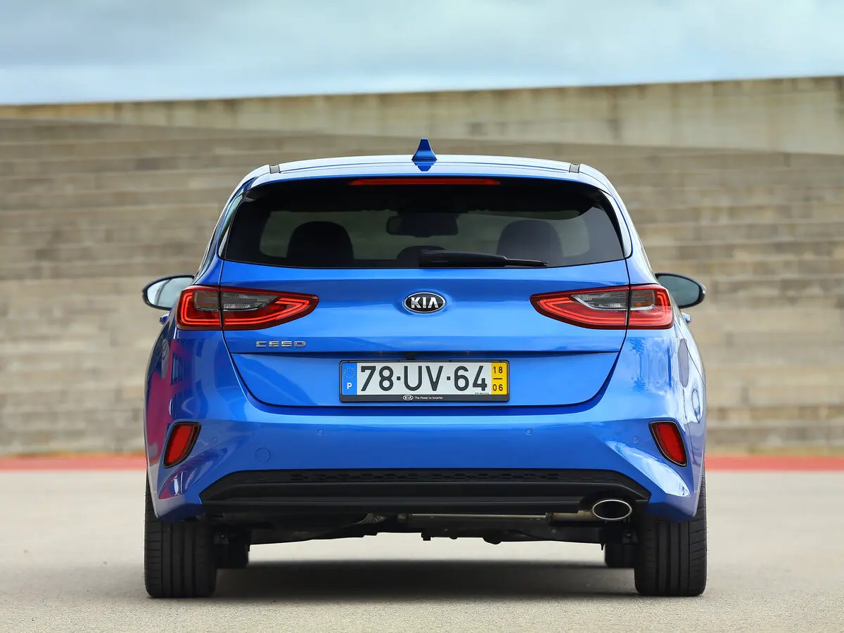 Kia Ceed III Хэтчбек 5 дв. — 照片 4