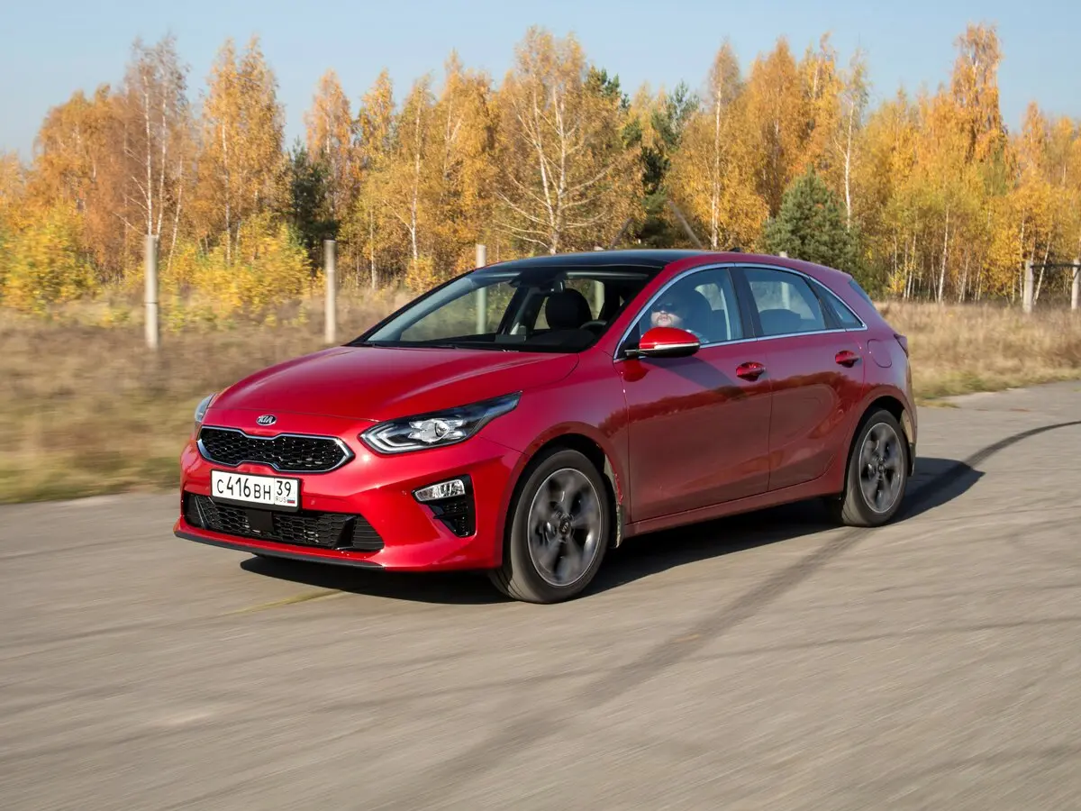 Kia Ceed III Хэтчбек 5 дв. — 照片 20