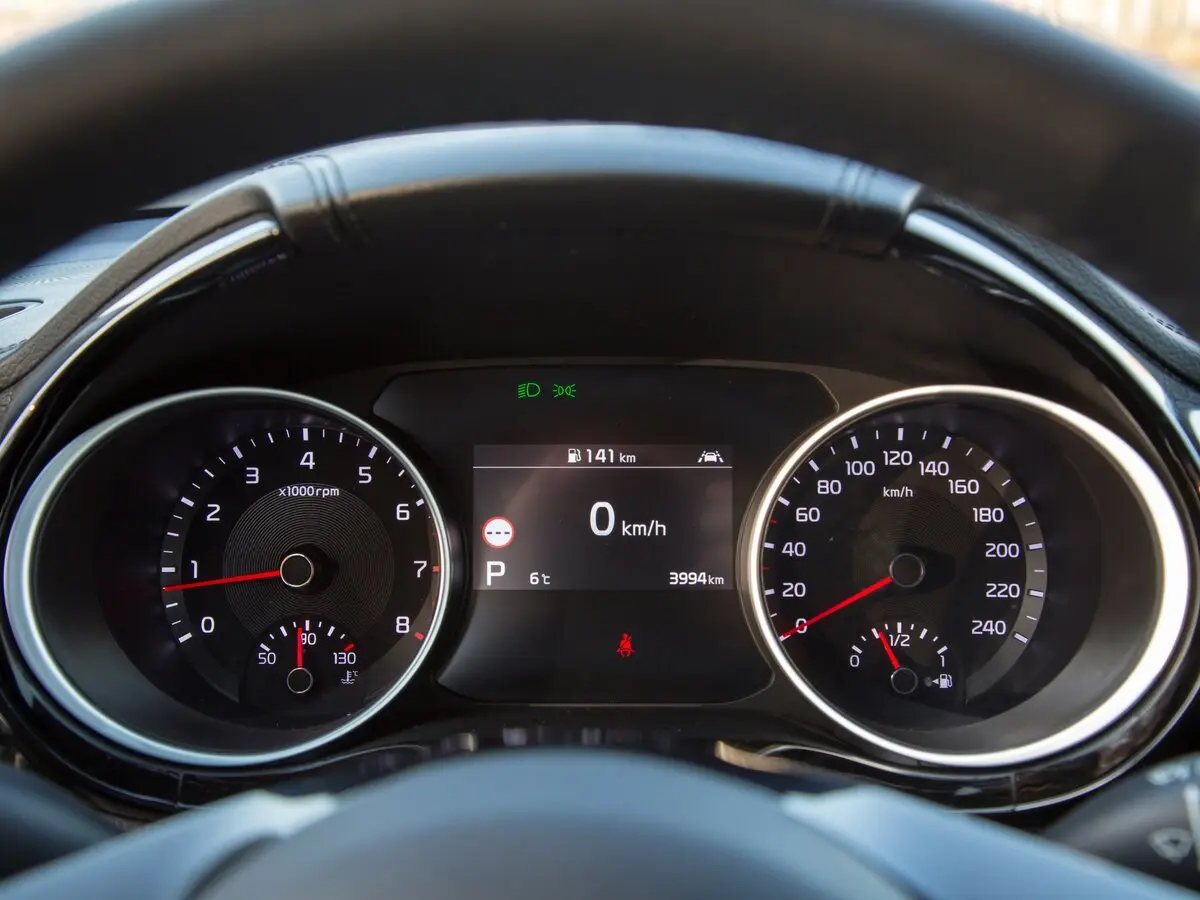 Kia Ceed III Хэтчбек 5 дв. — 照片 27