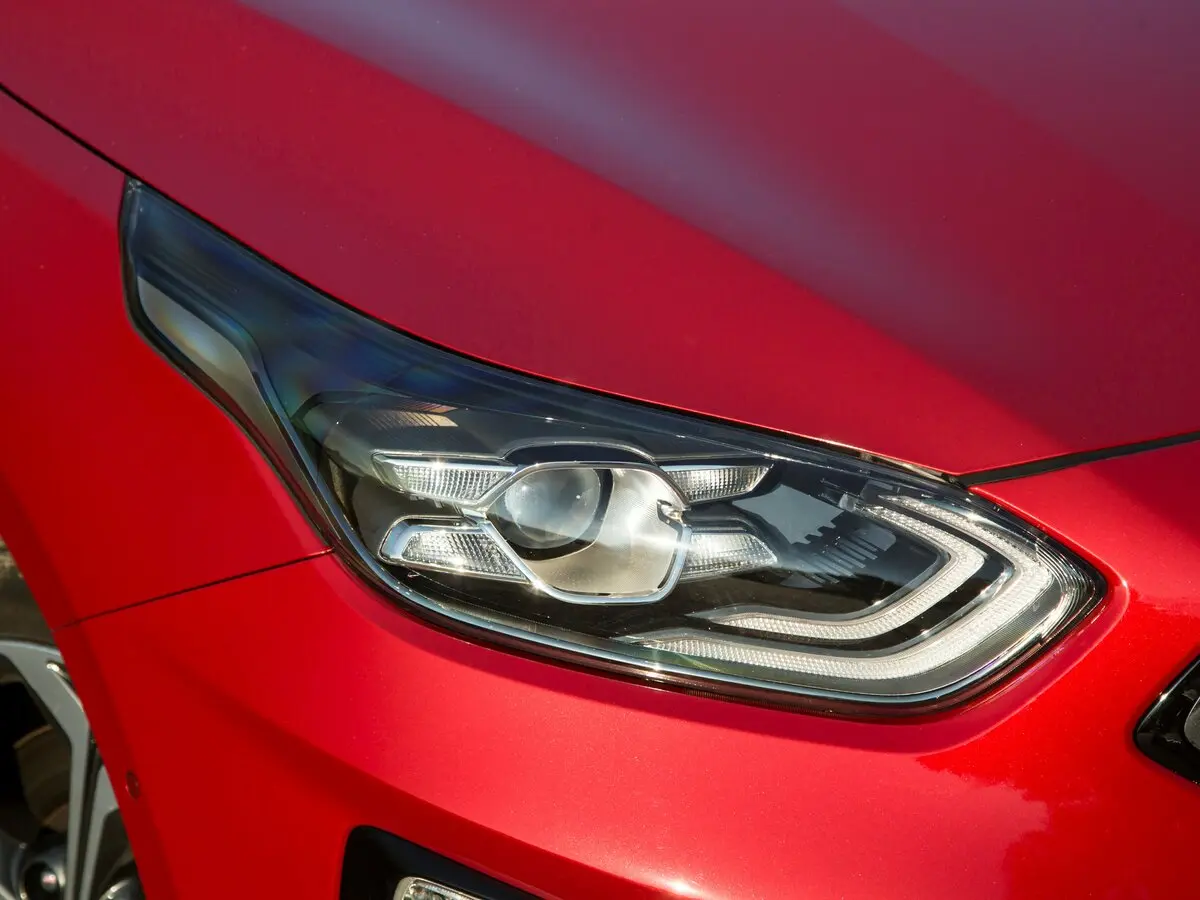 Kia Ceed III Хэтчбек 5 дв. — 照片 34