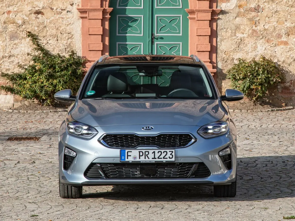 Kia Ceed III Универсал 5 дв. — сүрөт 3
