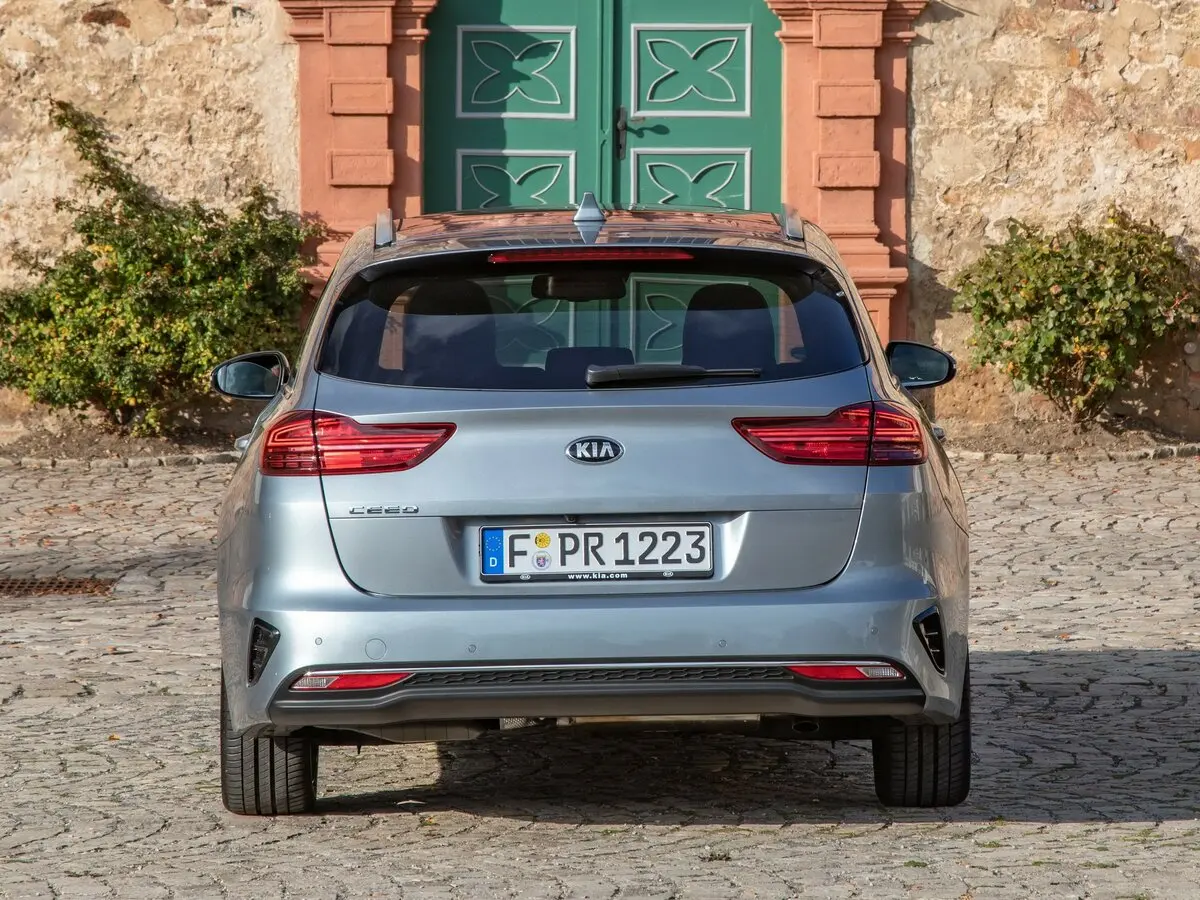 Kia Ceed III Универсал 5 дв. — сүрөт 4