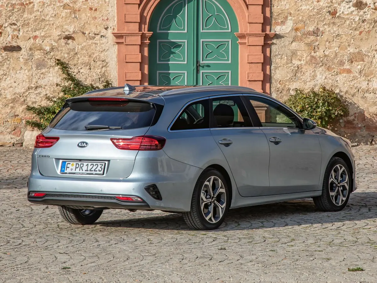 Kia Ceed III Универсал 5 дв. — сүрөт 5