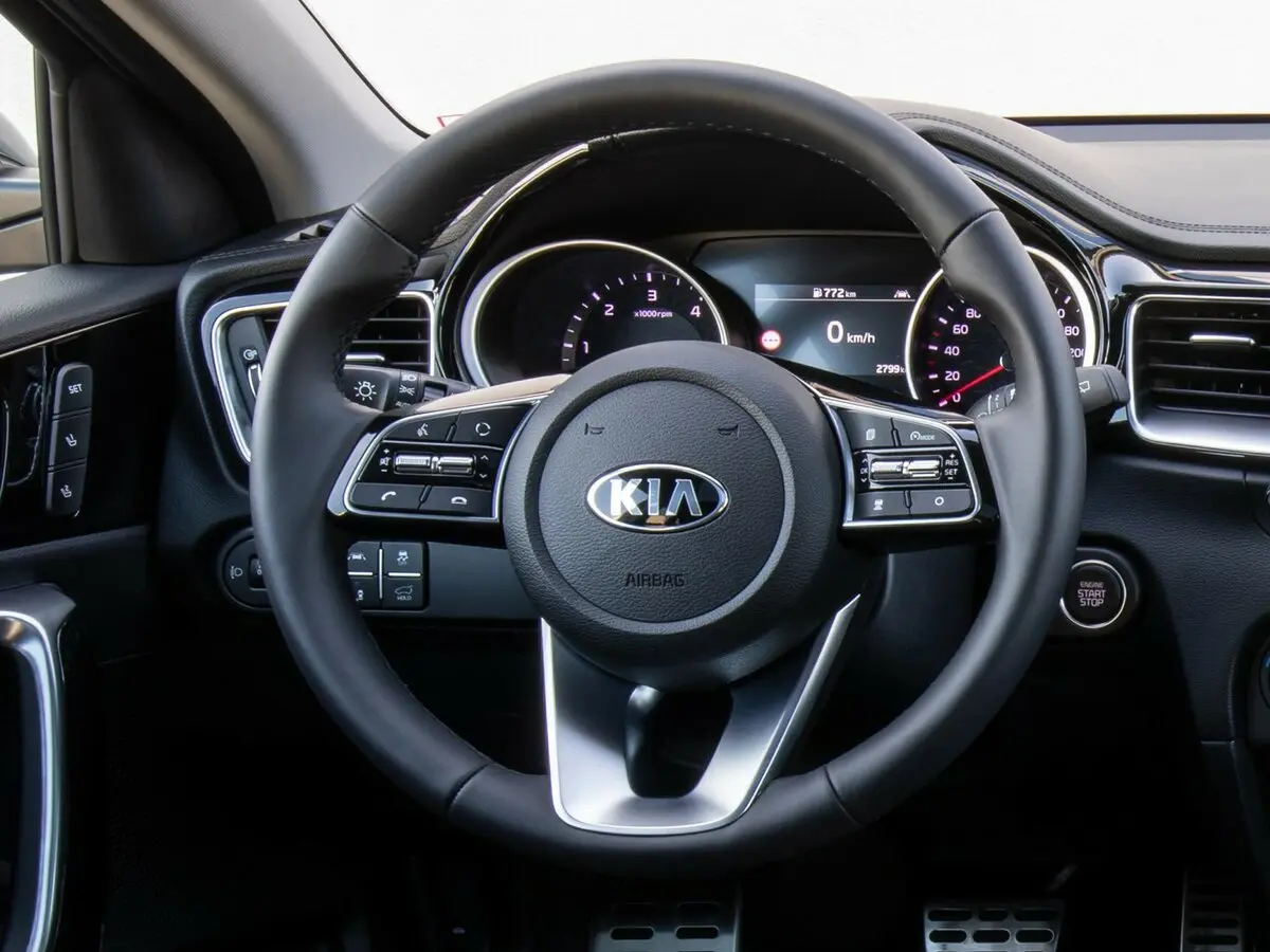 Kia Ceed III Универсал 5 дв. — сүрөт 10