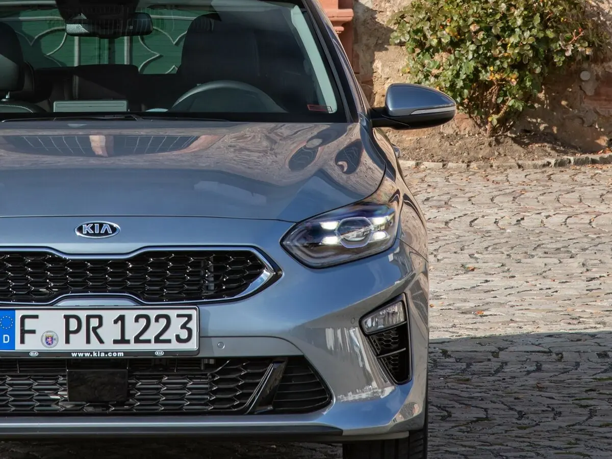 Kia Ceed III Универсал 5 дв. — сүрөт 16