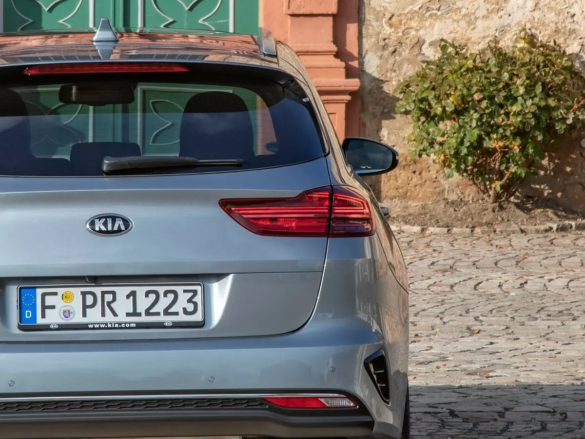 Kia Ceed III Универсал 5 дв. — сүрөт 17