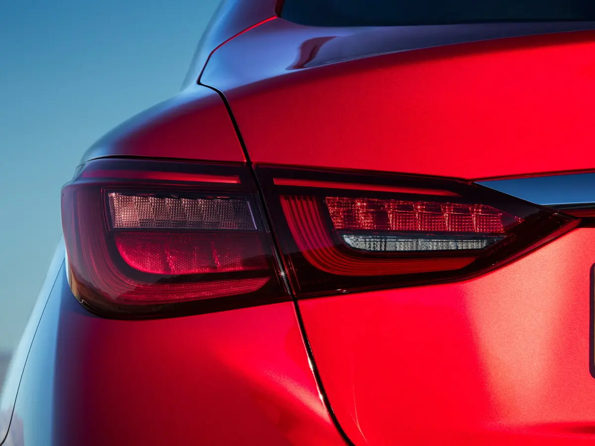 Infiniti Q50 I Рестайлинг Седан — 照片 13