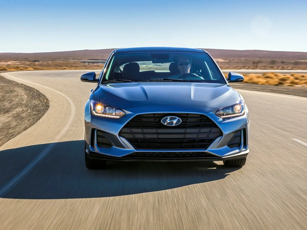 Hyundai Veloster II Хэтчбек 4 дв. — сүрөт 3