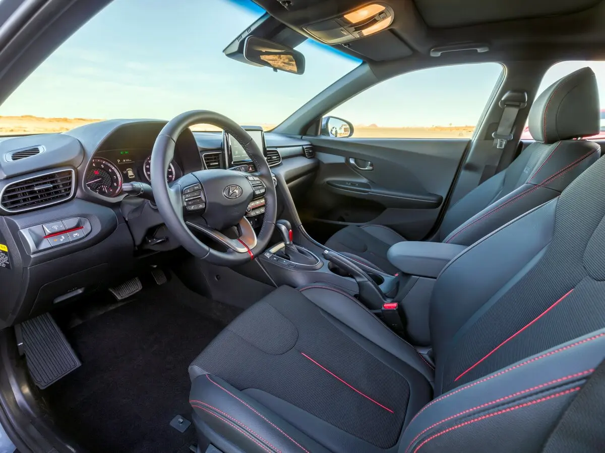 Hyundai Veloster II Хэтчбек 4 дв. — сүрөт 6