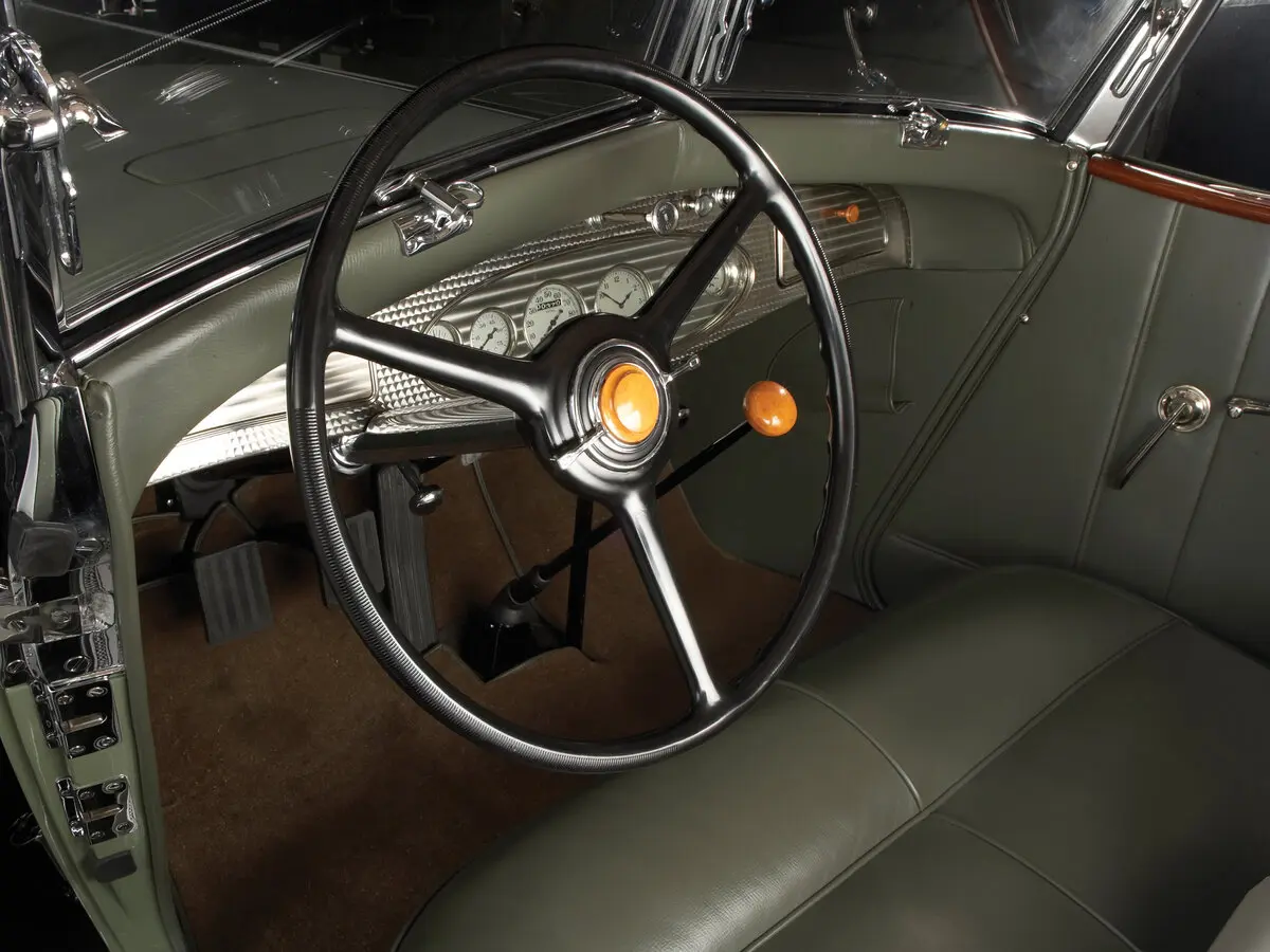 Chrysler Imperial II Кабриолет — photo 6