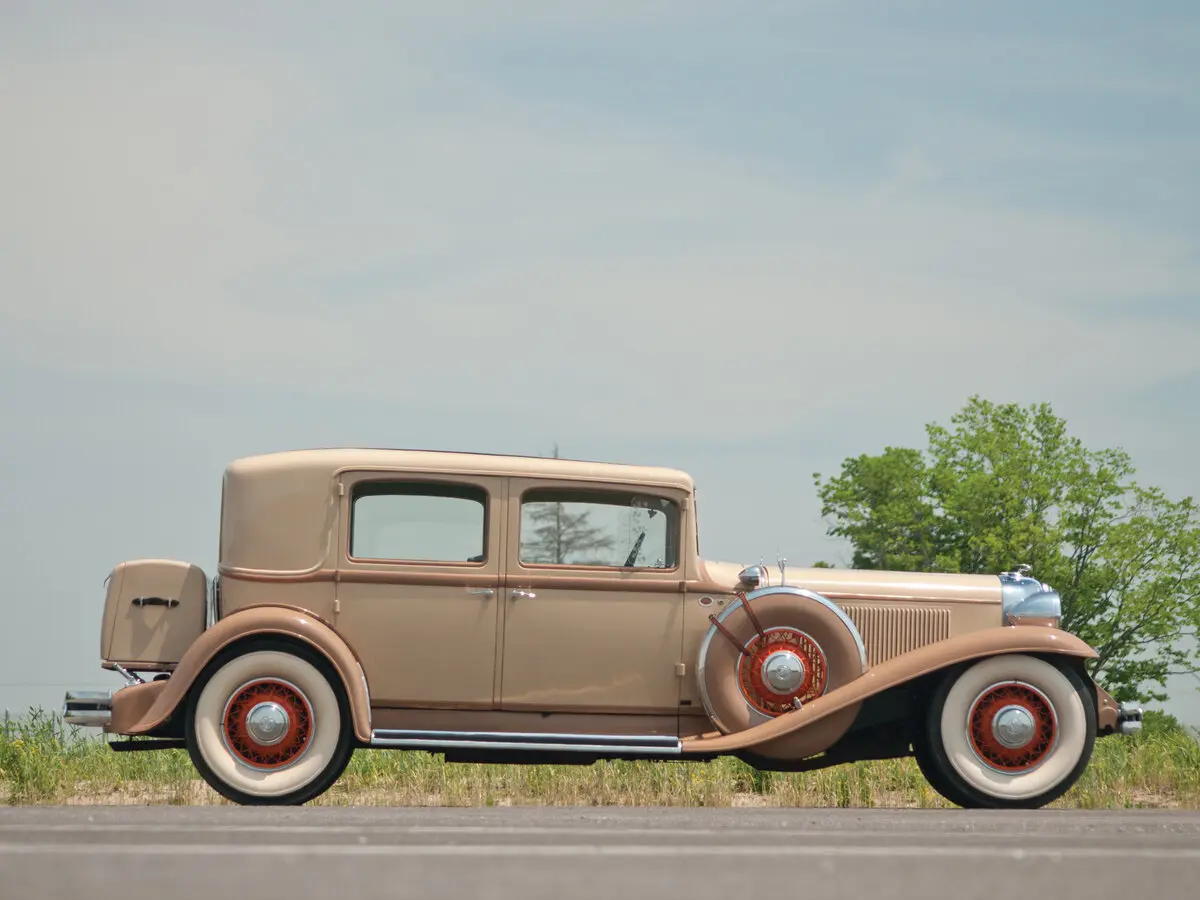 Chrysler Imperial II Седан — сүрөт 2